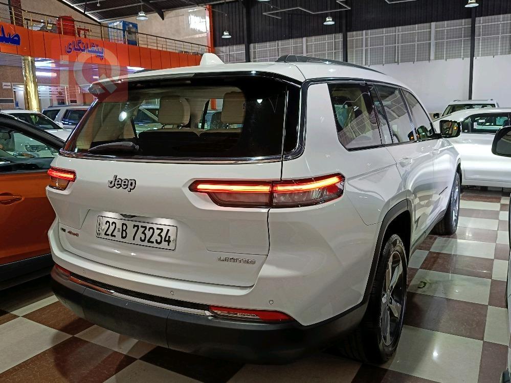 جیپ L گراند شیرۆکی